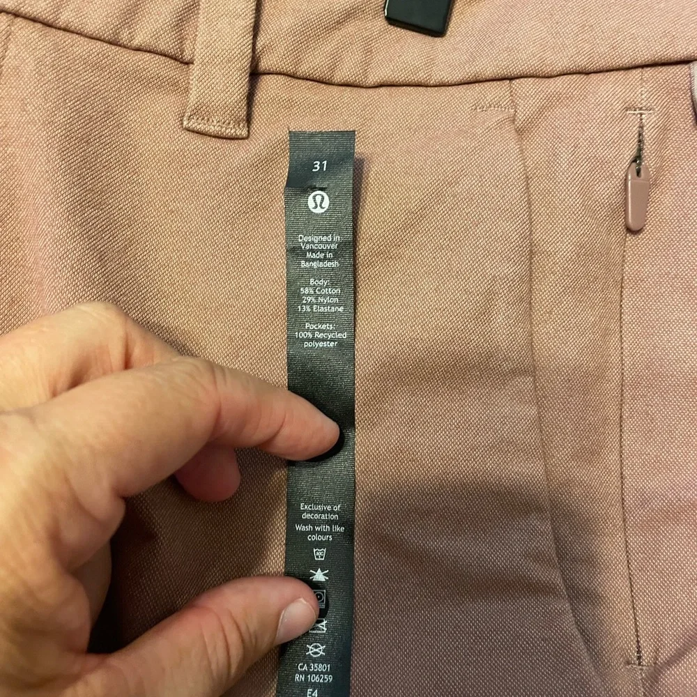lululemon‎ athletica men’s commission pants dark salmon color size 31